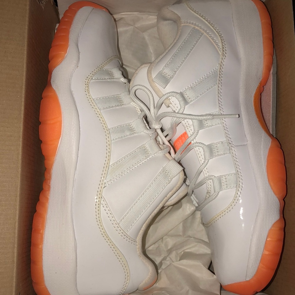 Retro 11 low